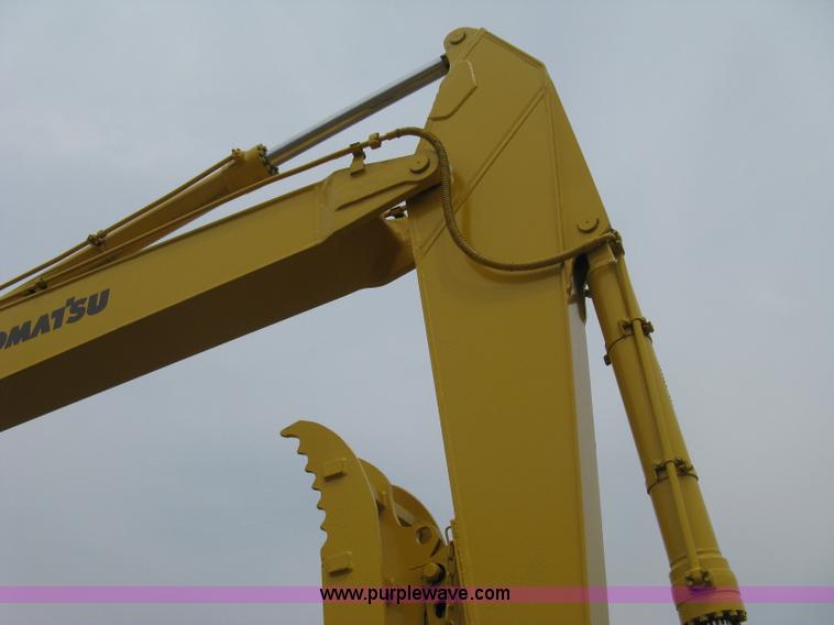 image for item 8080 1997 Komatsu PC220LC-6 excavator