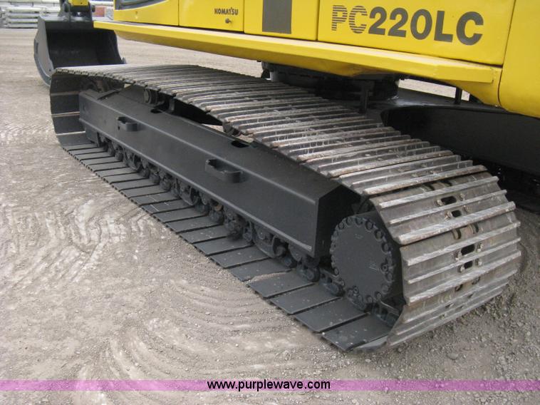 image for item 8080 1997 Komatsu PC220LC-6 excavator