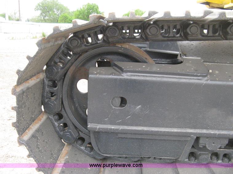 image for item 8080 1997 Komatsu PC220LC-6 excavator