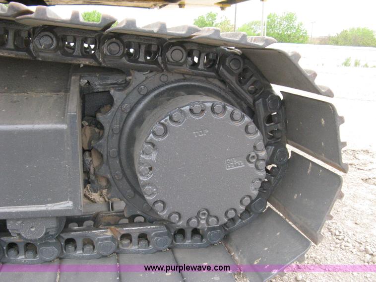 image for item 8080 1997 Komatsu PC220LC-6 excavator