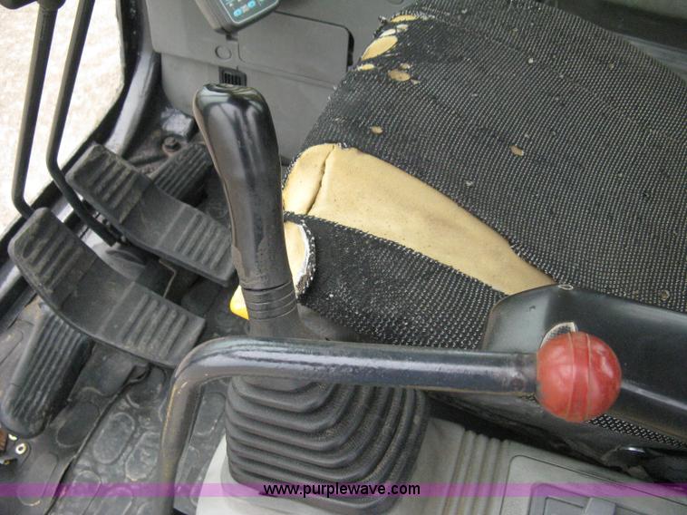 image for item 8080 1997 Komatsu PC220LC-6 excavator