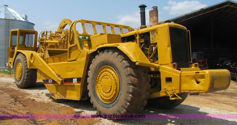 image for item 8263 Caterpillar 627B scraper