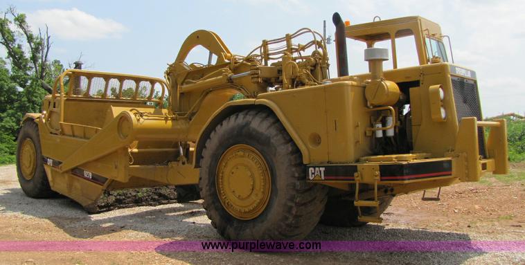 image for item 8263 Caterpillar 627B scraper