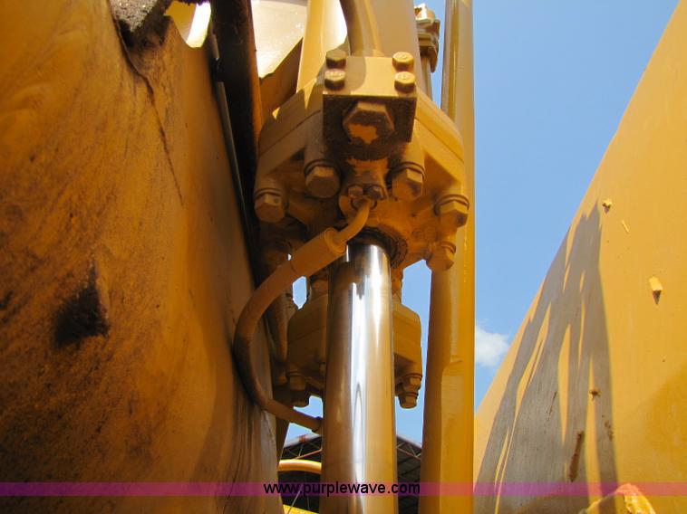 image for item 8263 Caterpillar 627B scraper