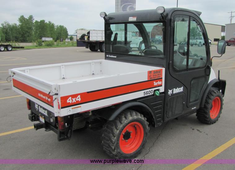 image for item 8749 2006 Bobcat Toolcat 5600 utility vehicle