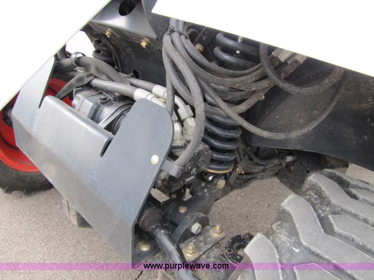 image for item 8749 2006 Bobcat Toolcat 5600 utility vehicle