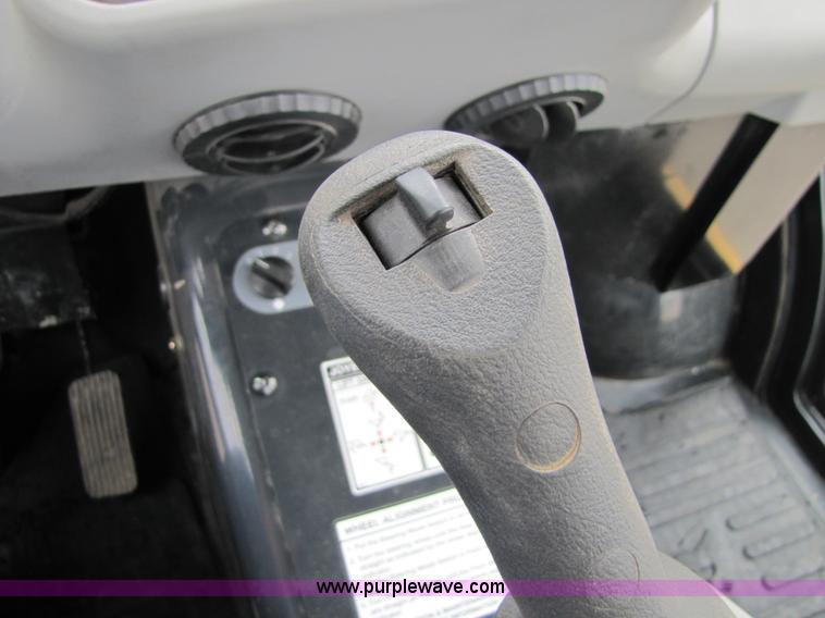 image for item 8749 2006 Bobcat Toolcat 5600 utility vehicle