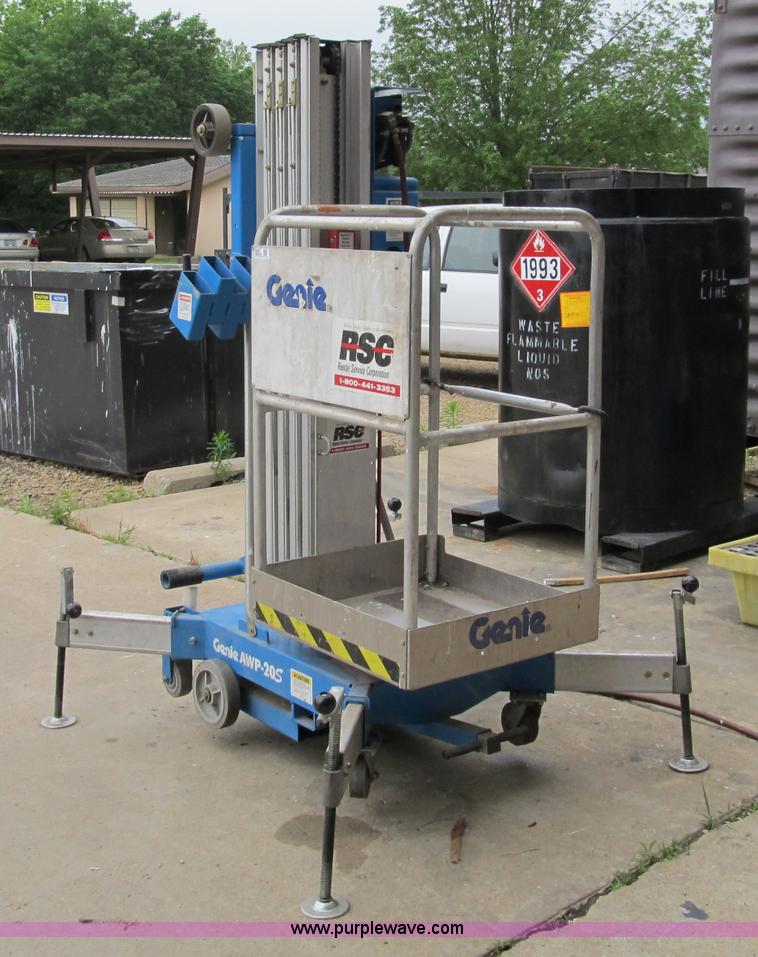 image for item 8987 1999 Genie AWP-20S 20' aerial work platform