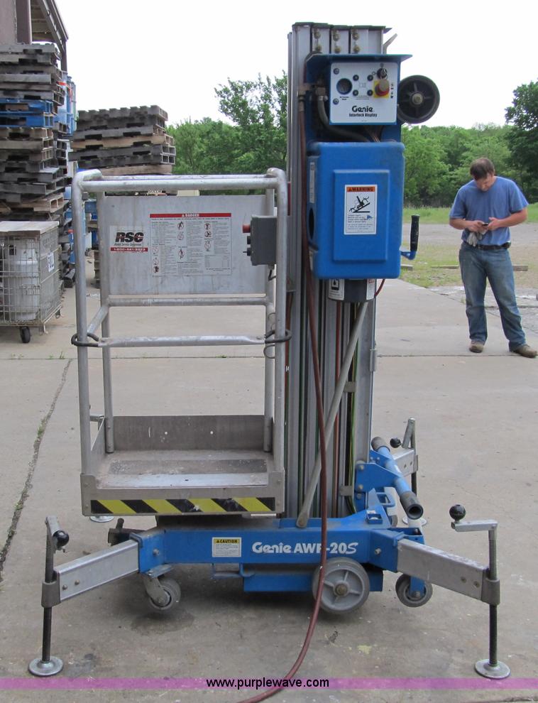 image for item 8987 1999 Genie AWP-20S 20' aerial work platform