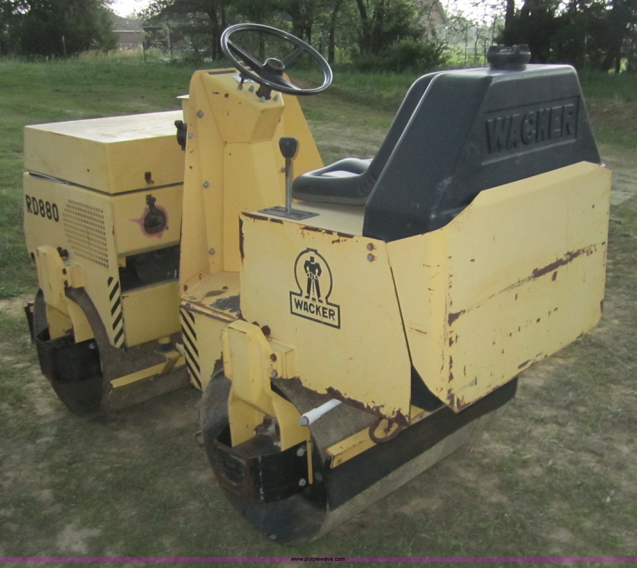 1992 Wacker RD880 roller in Grove, OK | Item 3883 sold | Purple Wave