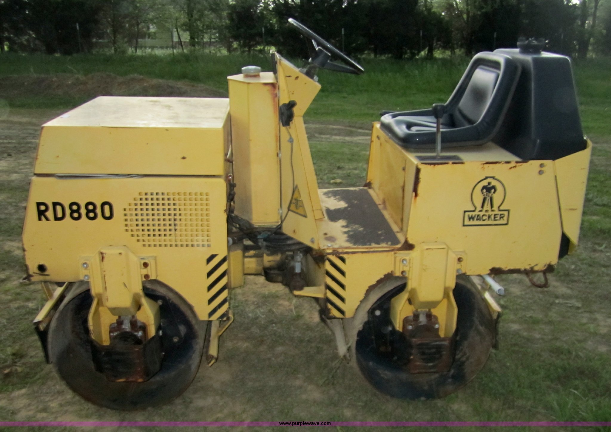 1992 Wacker RD880 roller in Grove, OK | Item 3883 sold | Purple Wave