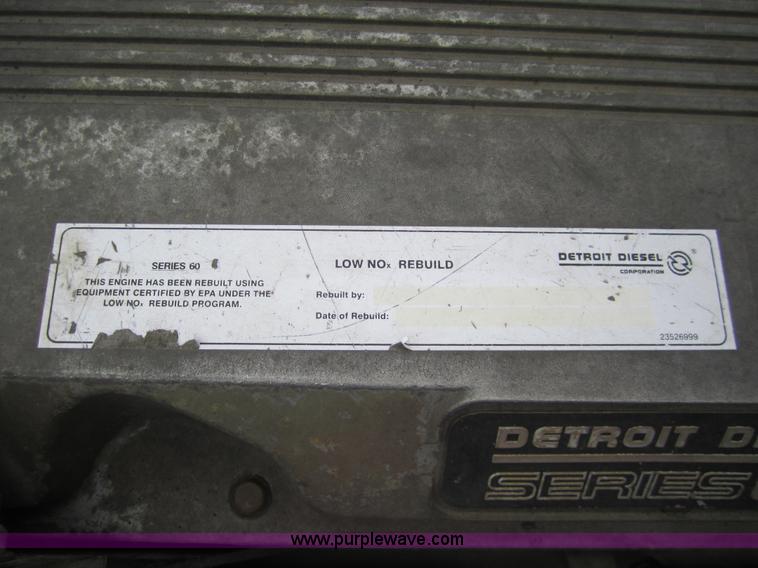 image for item 3092 1994 Peterbilt 379 semi truck