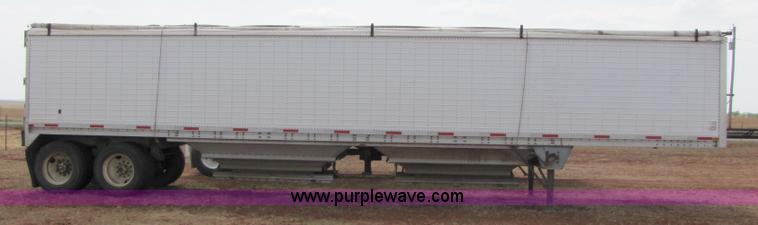 image for item 3475 1986 Wilson 42' aluminum convertible grain trailer