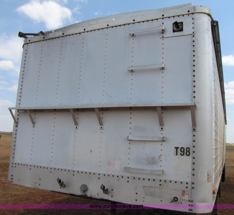 image for item 3475 1986 Wilson 42' aluminum convertible grain trailer
