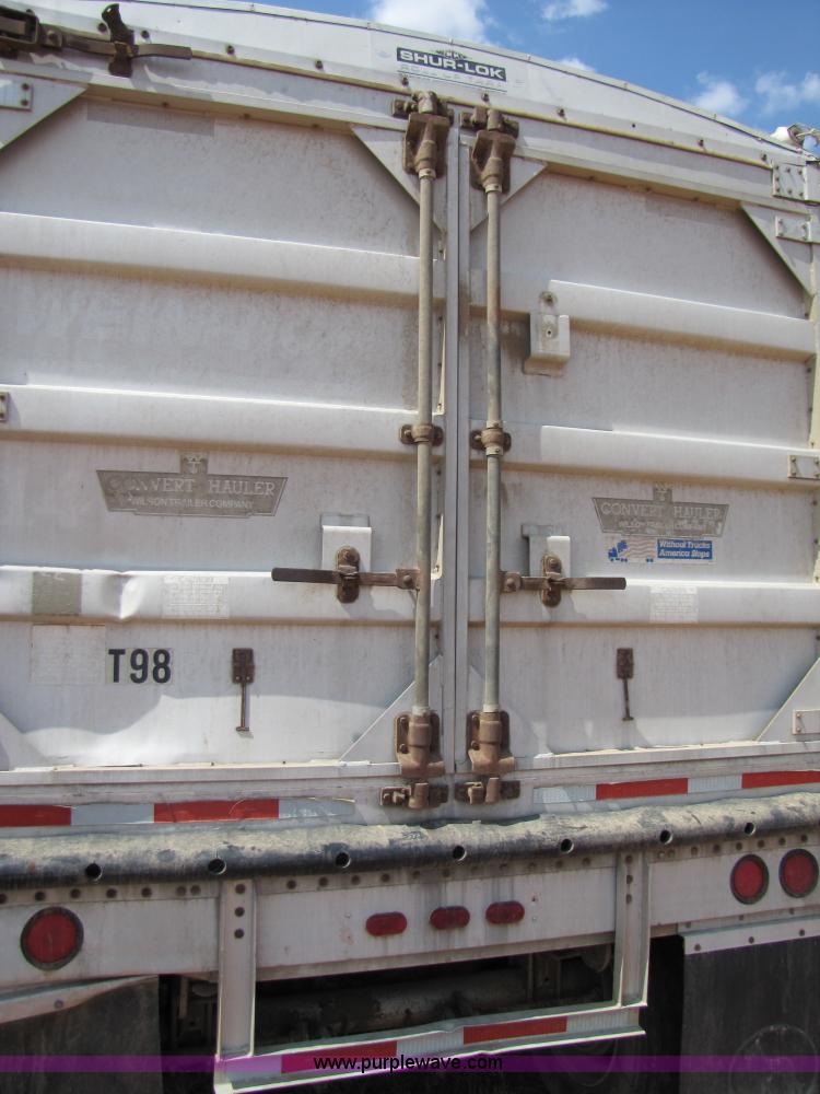 image for item 3475 1986 Wilson 42' aluminum convertible grain trailer