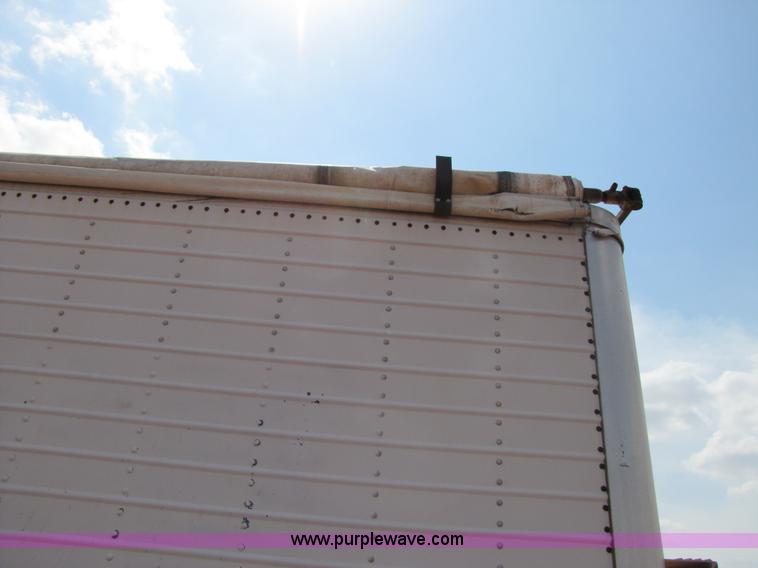 image for item 3475 1986 Wilson 42' aluminum convertible grain trailer