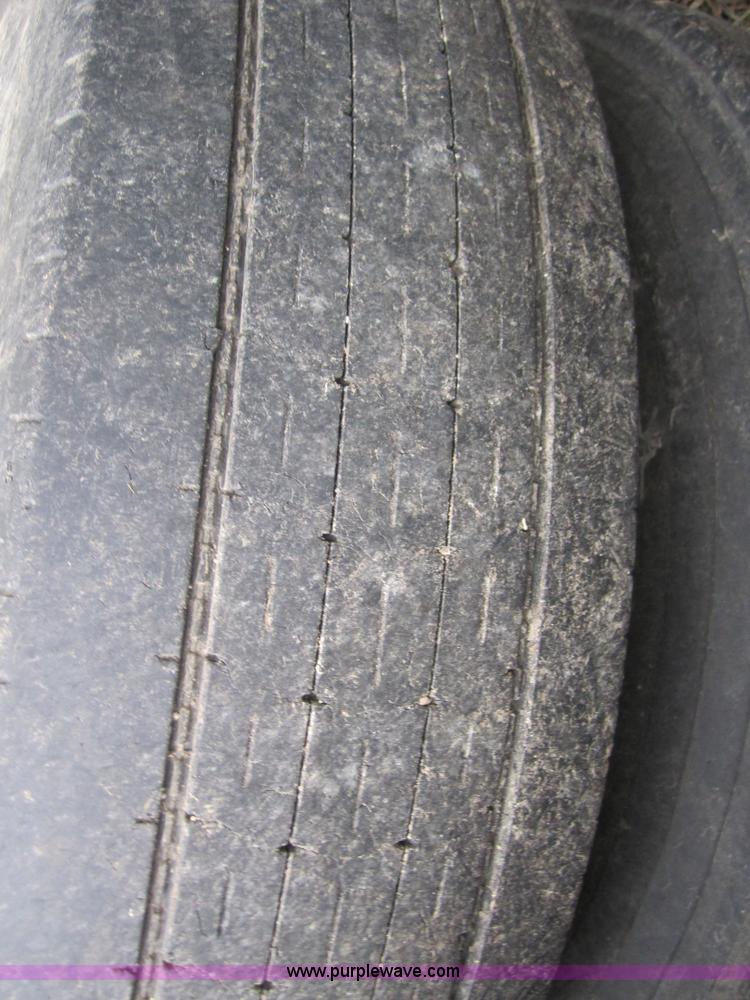 image for item 3713 1991 Wilson PSPCL-302 48' semi stock trailer