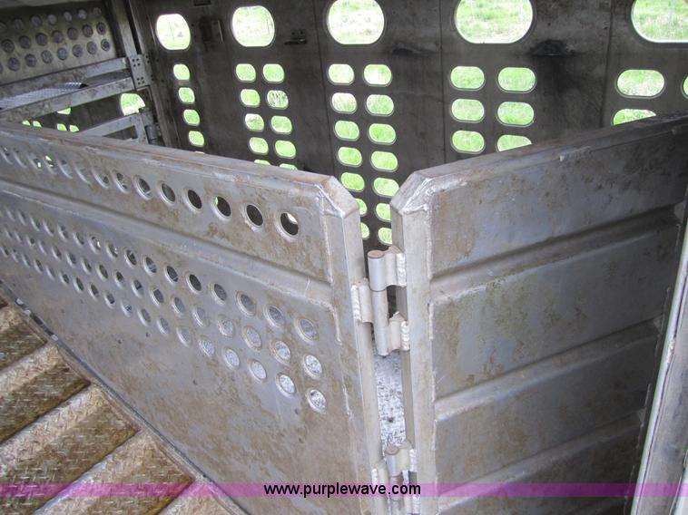 image for item 3713 1991 Wilson PSPCL-302 48' semi stock trailer