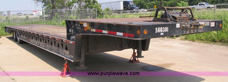 image for item 4148 2005 Trail King TK70HT Hydratail trailer