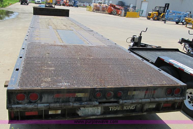 image for item 4148 2005 Trail King TK70HT Hydratail trailer