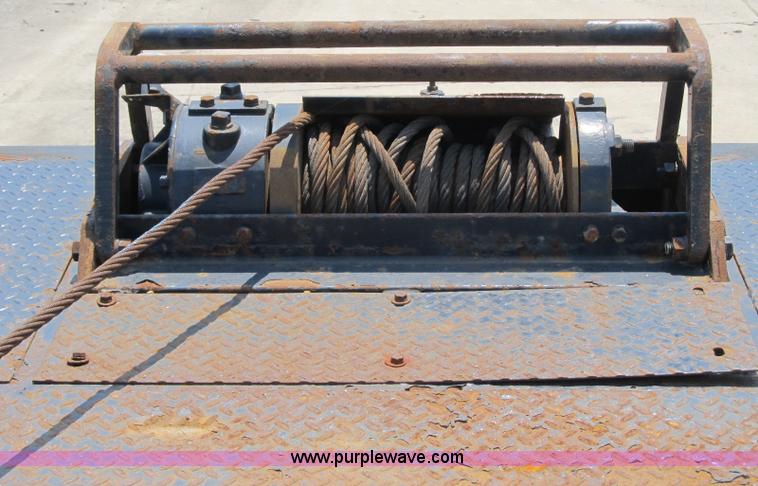 image for item 4148 2005 Trail King TK70HT Hydratail trailer