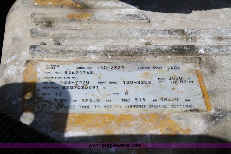 image for item 4987 1997 Ford L9000 semi truck