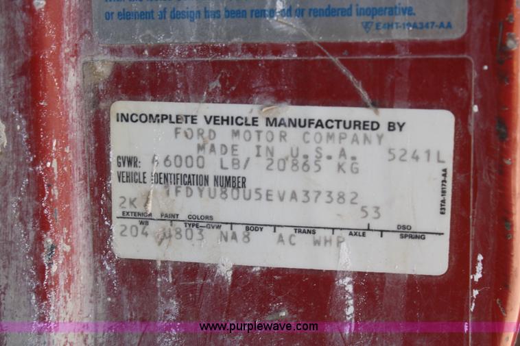 image for item 5035 1984 Ford LT8000 semi cab and chassis