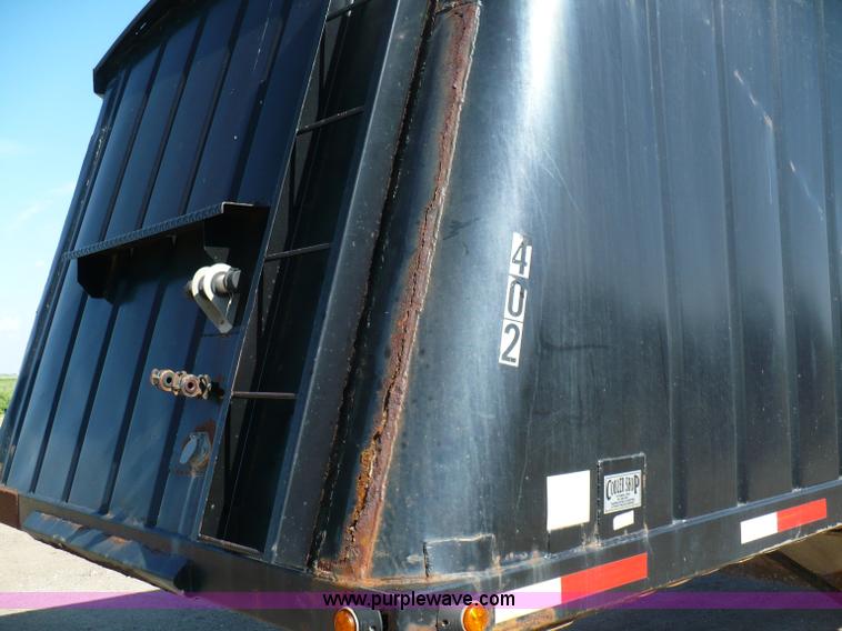 image for item 5887 1989 Brent 42' grain trailer