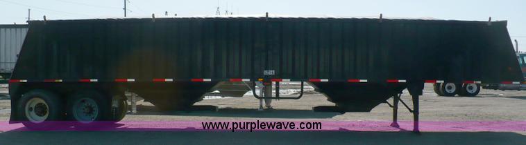 image for item 5888 1996 Shaller 42' steel grain trailer