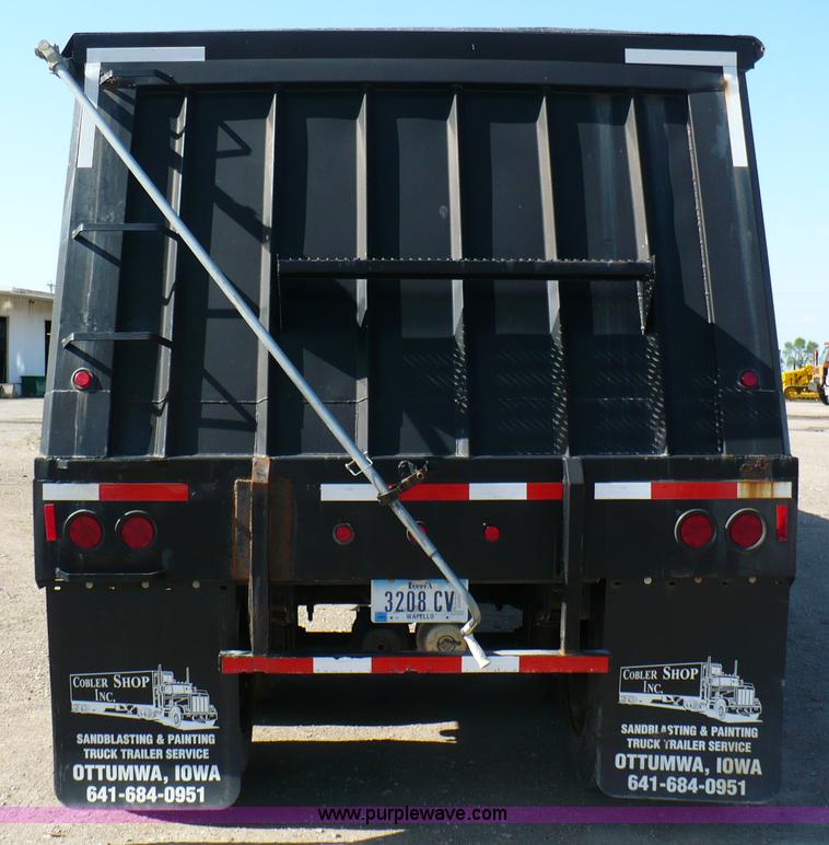 image for item 5888 1996 Shaller 42' steel grain trailer