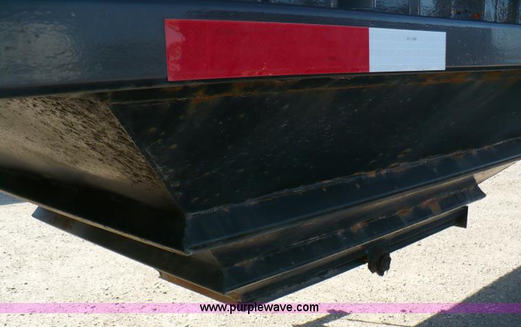 image for item 5888 1996 Shaller 42' steel grain trailer