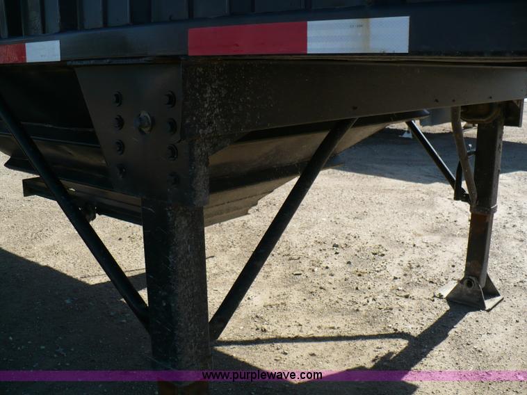 image for item 5888 1996 Shaller 42' steel grain trailer