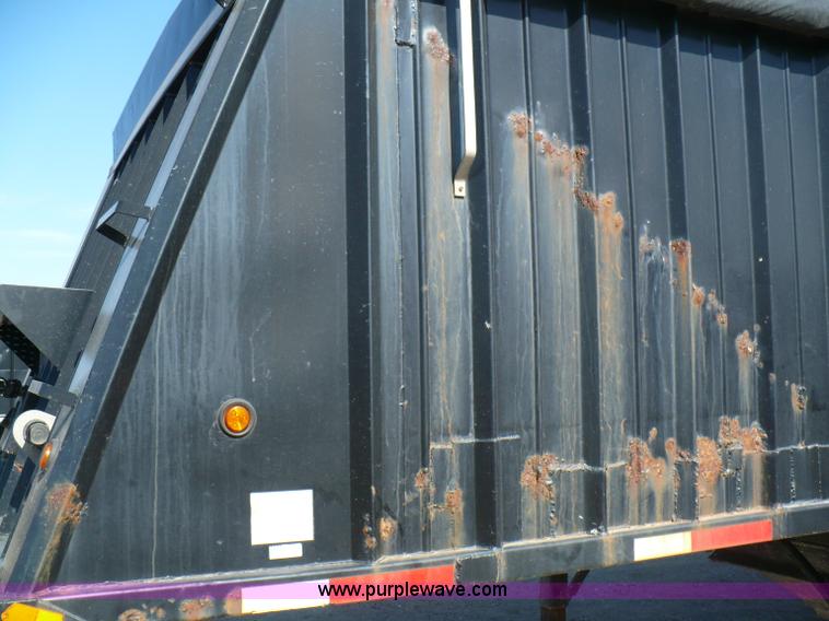 image for item 5888 1996 Shaller 42' steel grain trailer