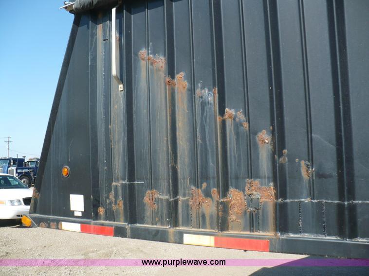 image for item 5888 1996 Shaller 42' steel grain trailer