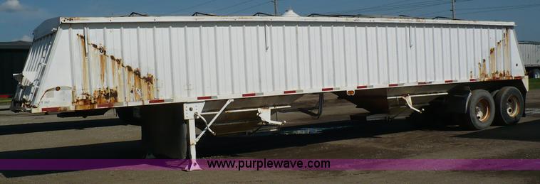 image for item 5889 1996 42' steel grain trailer