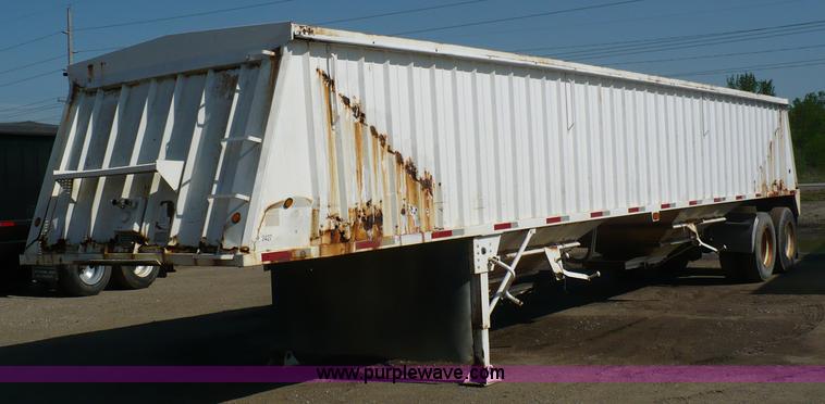 image for item 5889 1996 42' steel grain trailer