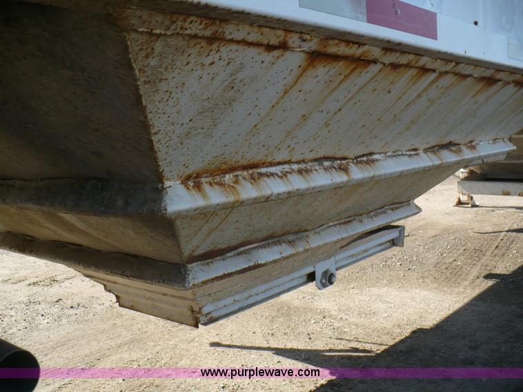 image for item 5889 1996 42' steel grain trailer
