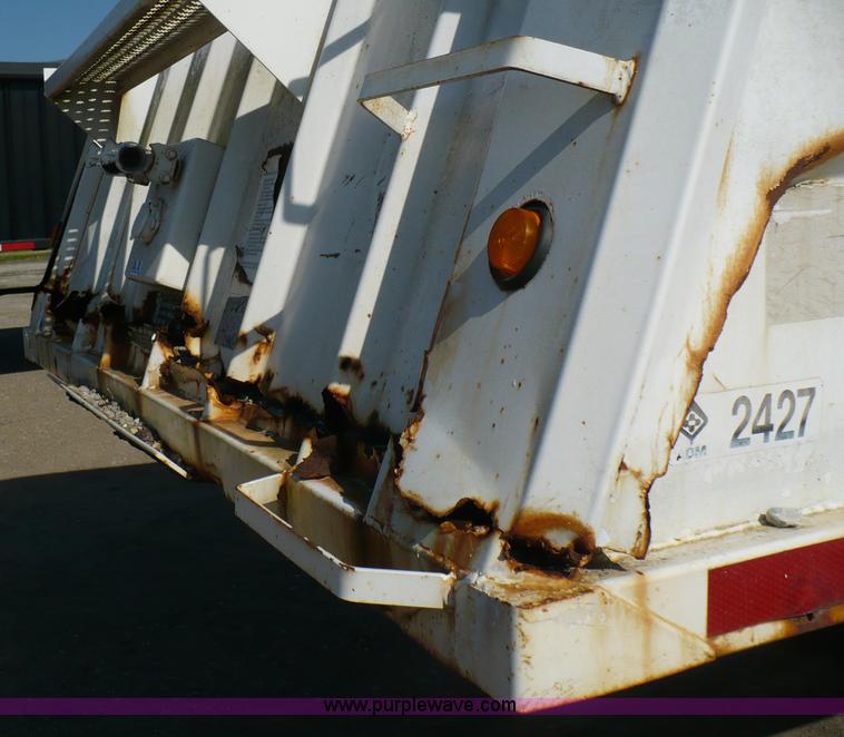 image for item 5889 1996 42' steel grain trailer