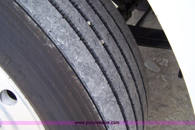 image for item 7419 2003 Kenworth W900B semi truck