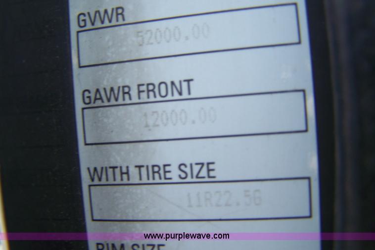 image for item 7419 2003 Kenworth W900B semi truck