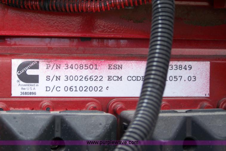 image for item 7419 2003 Kenworth W900B semi truck