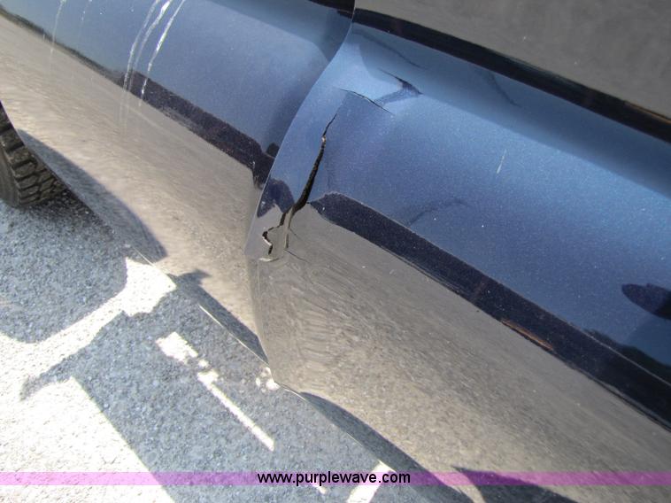 image for item 8265 1999 Kenworth T2000 semi truck