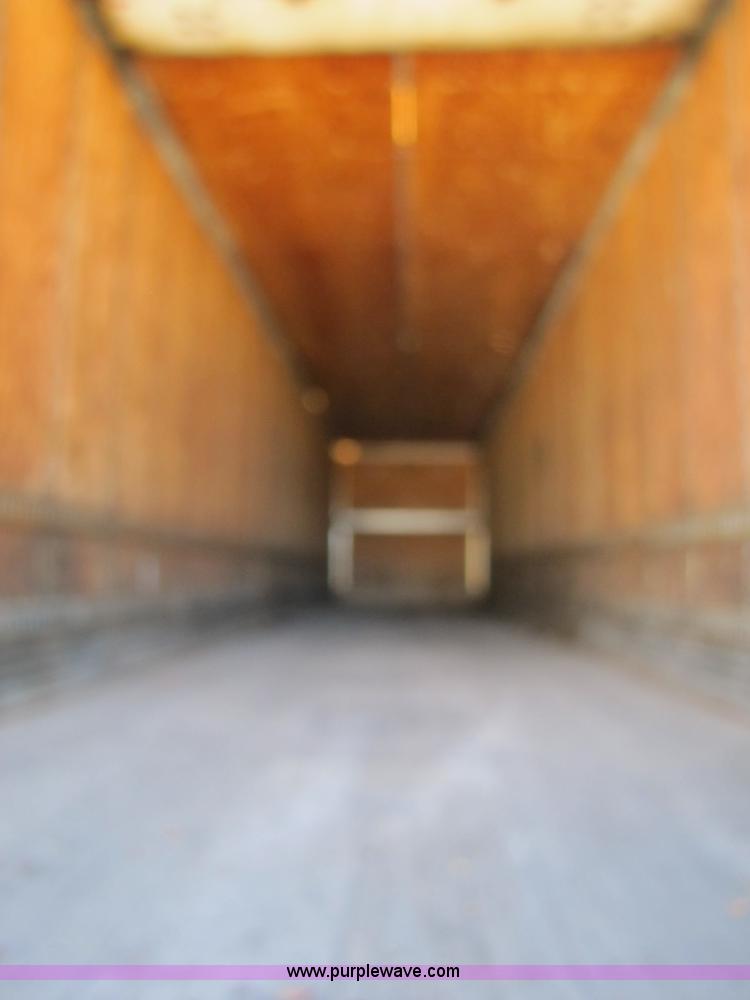 image for item 8488 2001 Great Dane 48' dry van semi trailer