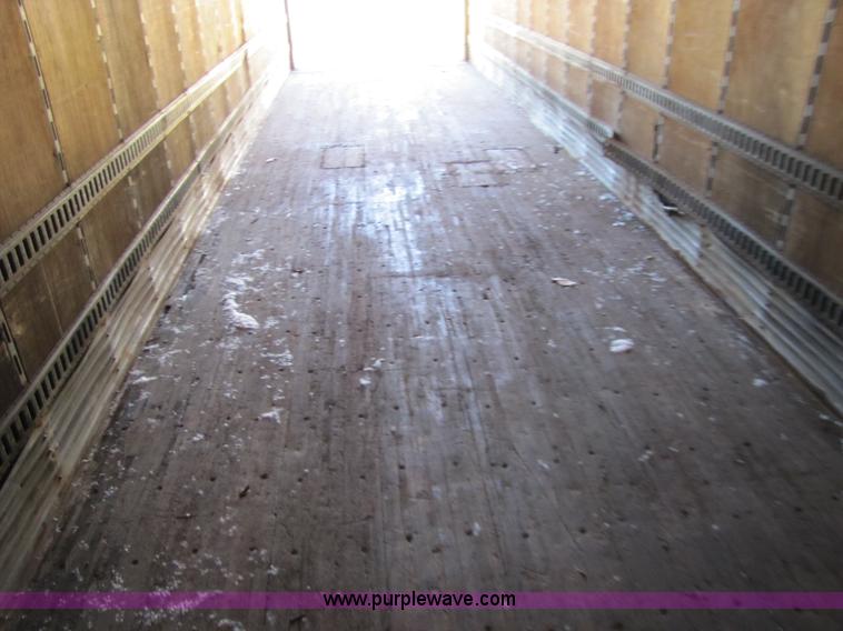 image for item 8488 2001 Great Dane 48' dry van semi trailer