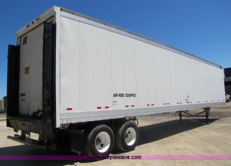 image for item 8488 2001 Great Dane 48' dry van semi trailer