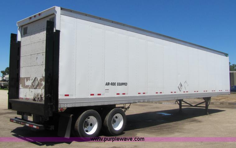 image for item 8489 2001 Great Dane 48' dry van semi trailer