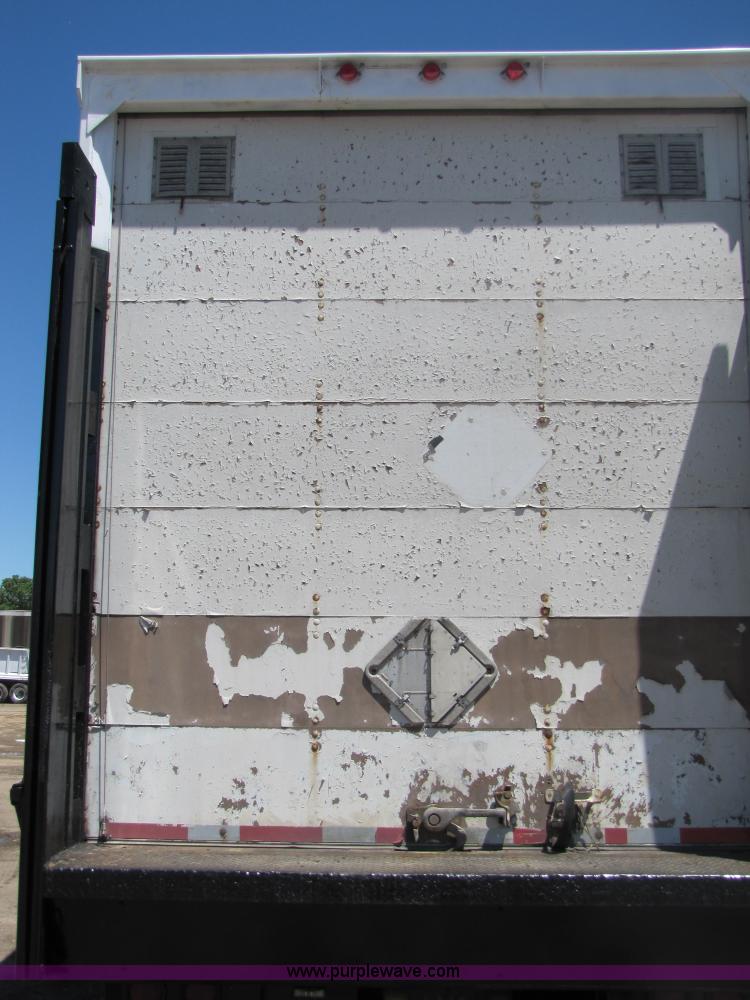 image for item 8489 2001 Great Dane 48' dry van semi trailer