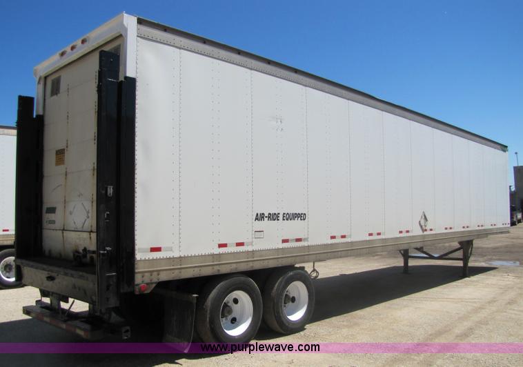 image for item 8490 2001 Great Dane 48' dry van semi trailer