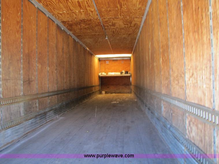 image for item 8491 2001 Great Dane 48' dry van semi trailer