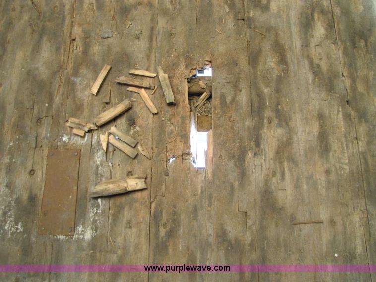 image for item 8491 2001 Great Dane 48' dry van semi trailer